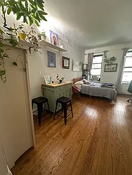 Rented by Manhattan Flats