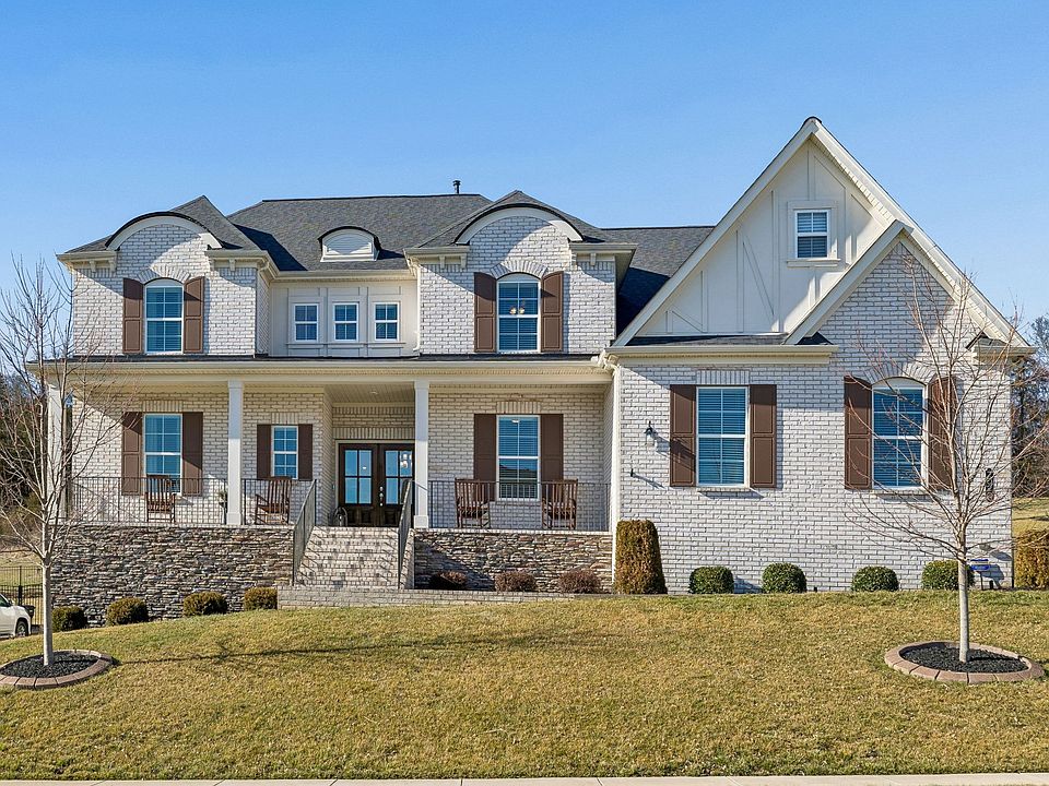 1st image of 7020 Fiddlers Glen Dr