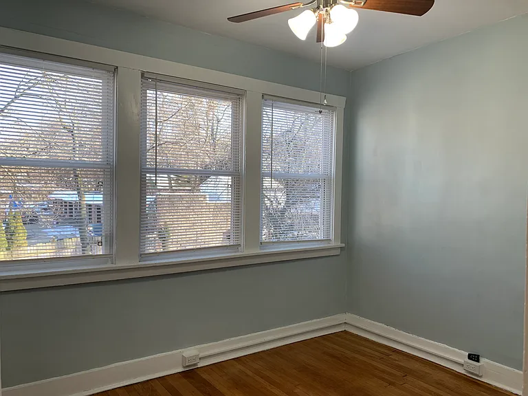 2609 Shady Ave — Photo 12