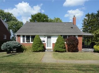 1284 Cardinal Dr, Pittsburgh, PA
