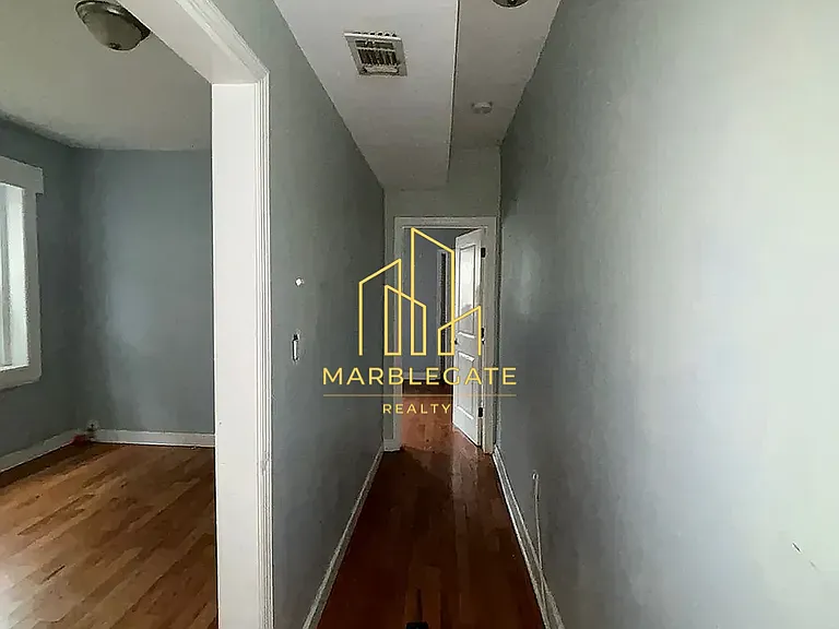 132 N Grove St #66 — Photo 3