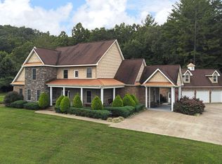 718 Hidden Lake Rd, Blairsville, GA 30512