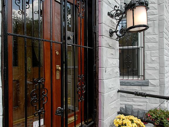 Original Exterior Light Fixture