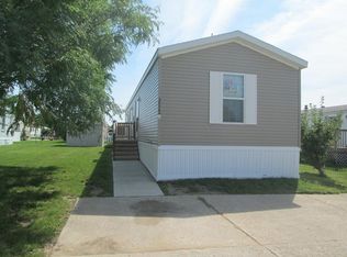 38064 Verona Dr, Clinton Twp, MI 48036