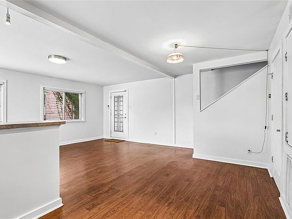 5th image of 1233 Esplanade Ave APT 17