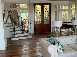 29 Ribaut Dr, Hilton Head Island, SC 29926