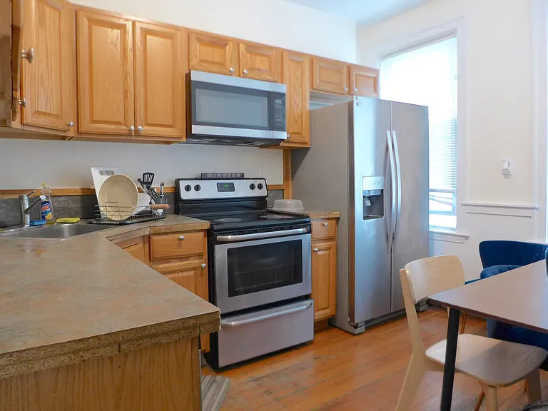 803 Parker St — Photo 10