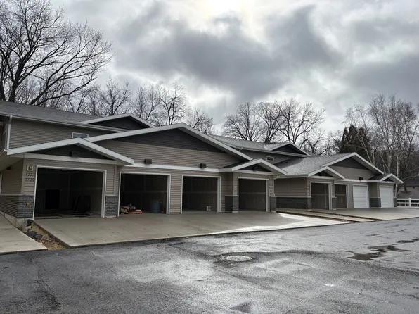 Hidden Hollow Apartments - McFarland, 4719 Burma Rd #4725, Mc Farland, WI 53558