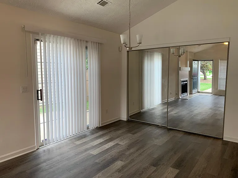 4269 Tenneyson Ln — Photo 4