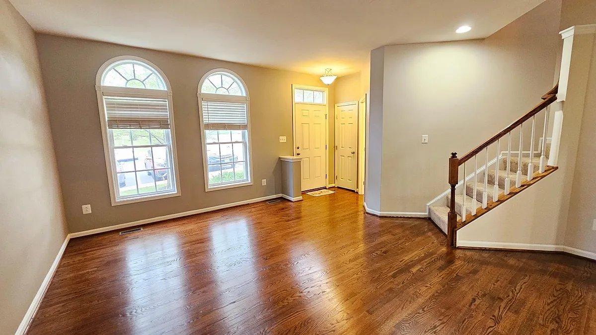 Building Photo - 3504 Tabard Ln