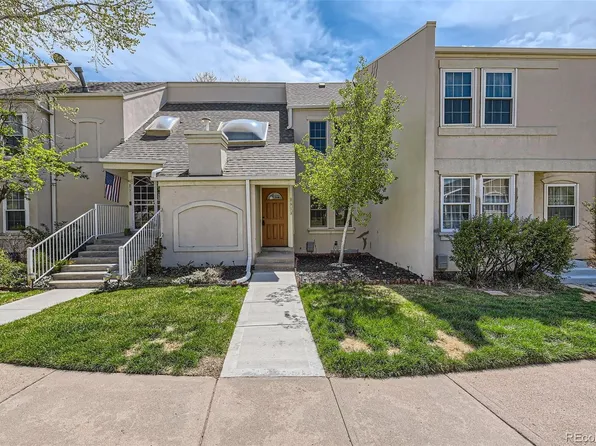 2913 S Vaughn Way, Aurora, CO 80014