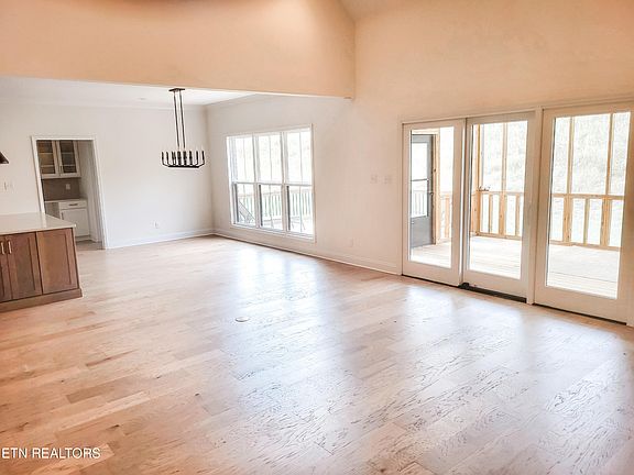 4th image of 12177 Broady Glen Ln