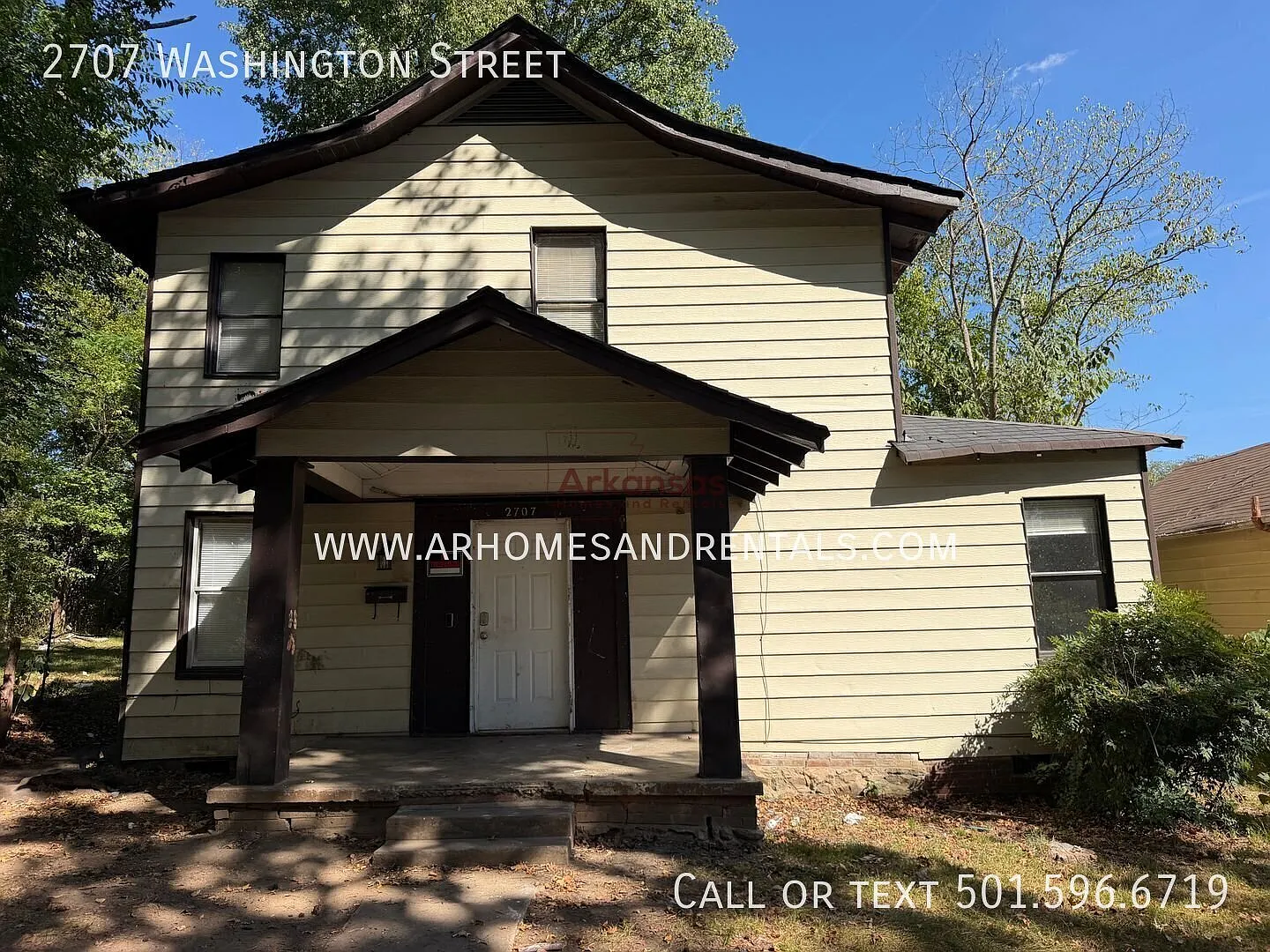 1/2 Off First Month's Rent ~ 2707 Washington Street - 4 Bedrooms | 2 Bathrooms — Photo 1