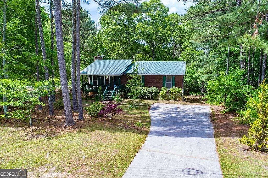 1020 Cross Plains Rd photo 1
