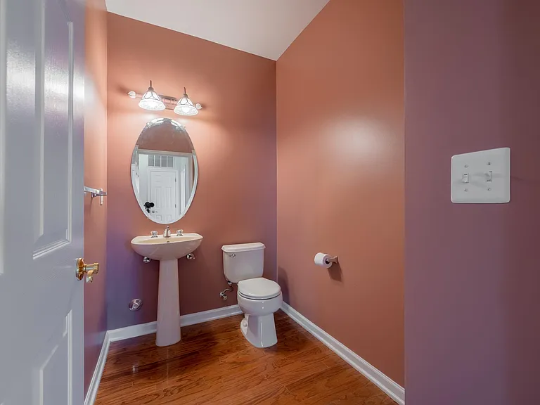 539 Sophee Ln #539 — Photo 40