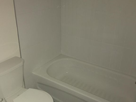 5th image of 531 South St #202
