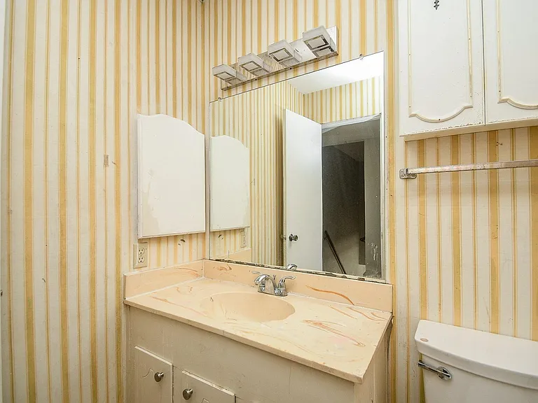 4258 Belle Park Dr #4258 — Photo 15