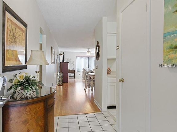 3rd image of 36 Deallyon Ave APT 67