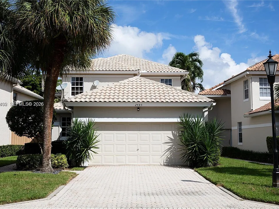 2485 NW 66th Dr