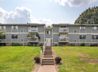 2465 Brook Ledge Rd APT 13A, Bridgeville, PA 15017