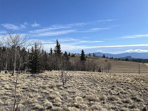 4th image of 325 Shoshone Drive