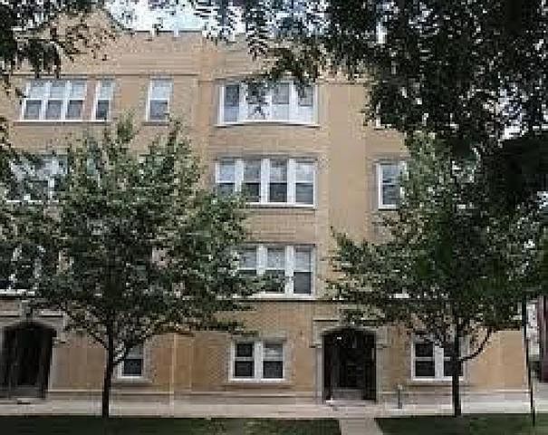 1st image of 5251 N Rockwell St APT 1