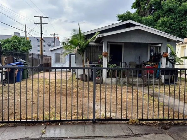 440 E 106th St, Los Angeles, CA 90003
