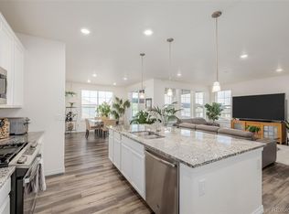 16293 Mount Mestas Way, Broomfield, CO 80023