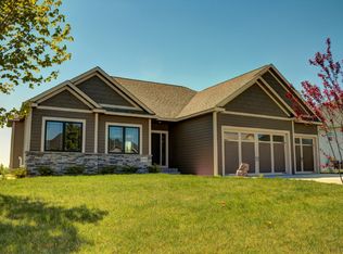 1775 Fallbrooke Dr, Hastings, MN 55033