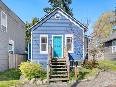 7011 15th Avenue NE, Seattle, WA, 98115