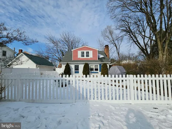 407 Van Fossen St, Winchester, VA 22601