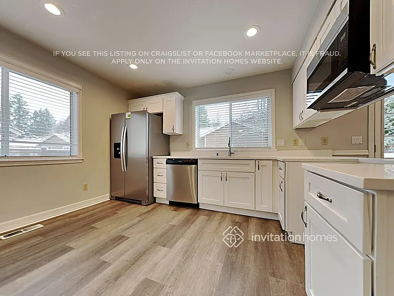 1722 Mapleview Ct NE — Photo 6