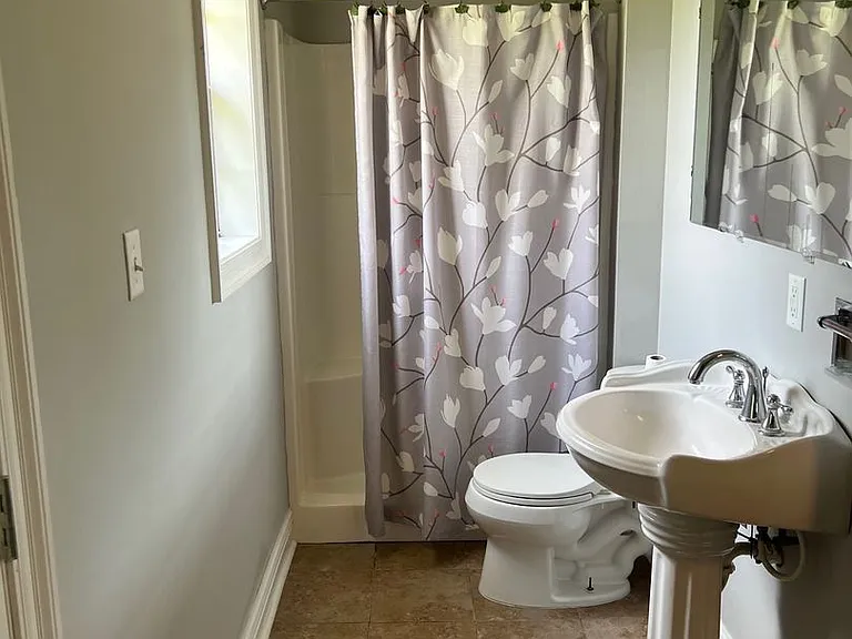 412 N Highway 171 — Photo 17