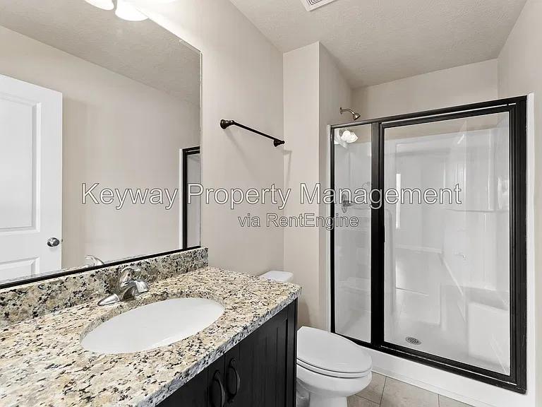 1842 Butternut Dr — Photo 13