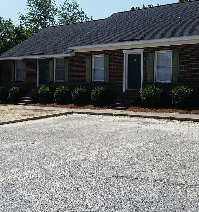 1st image of 230-89 Lanier Dr