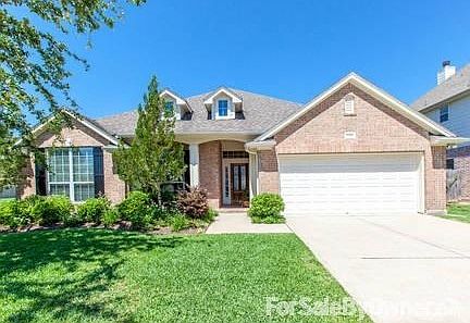 2496 Square Feet