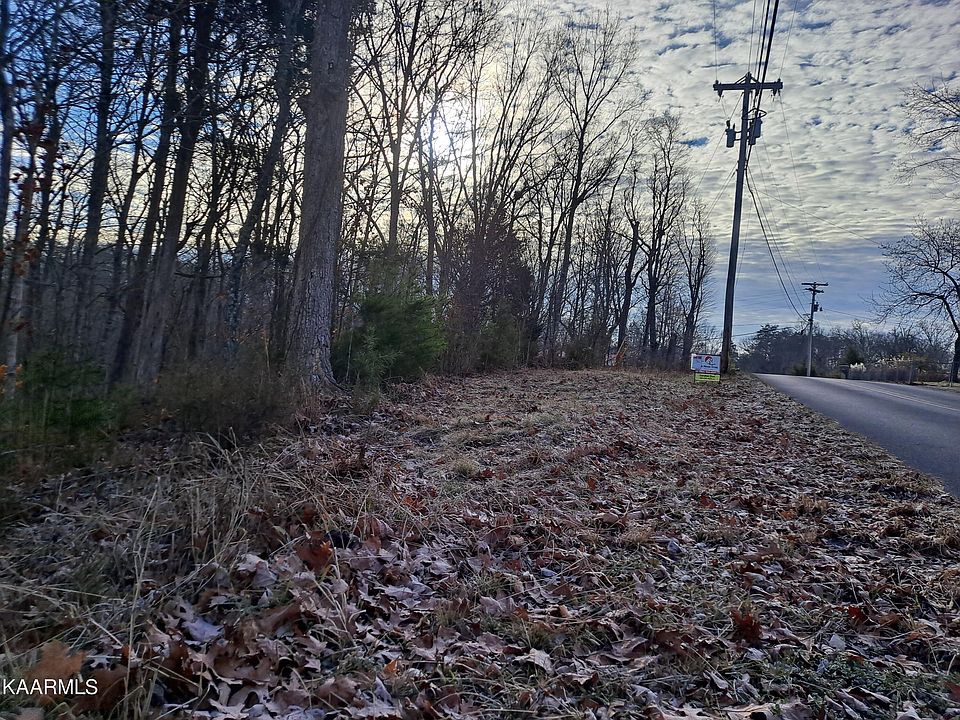 1st image of Ponderosa Dr