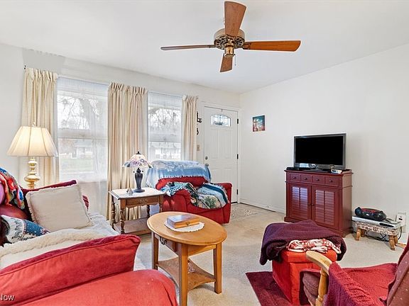 4th image of 477 Linwood Dr
