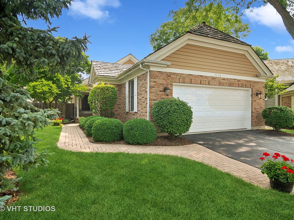 1st image of 516 Park Barrington Way