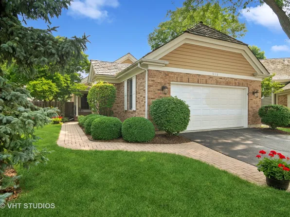 516 Park Barrington Way, Barrington, IL 60010