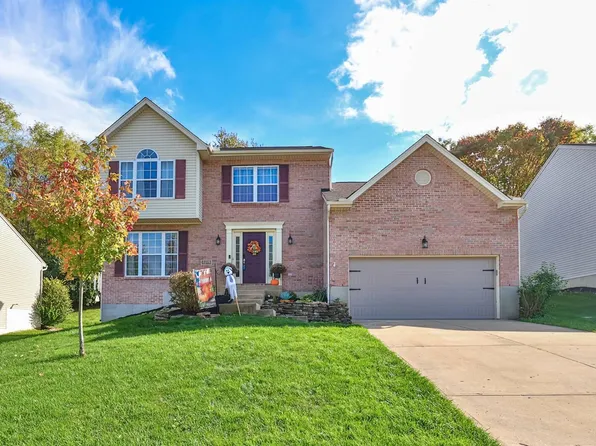 2106 Canyon Ct, Hebron, KY 41048