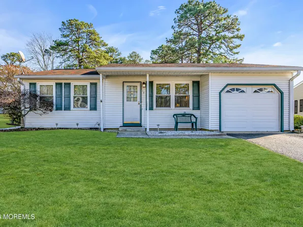 112 Chelsea Drive #72, Whiting, NJ 08759