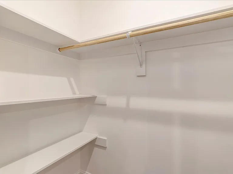 849 N Mecklenburg Ave — Photo 15