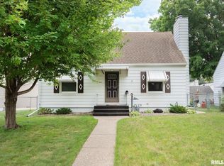 933 W Rusholme St, Davenport, IA