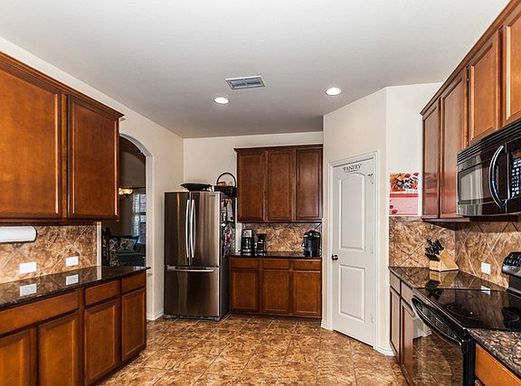 2nd image of 2103 Parkhurst Ct