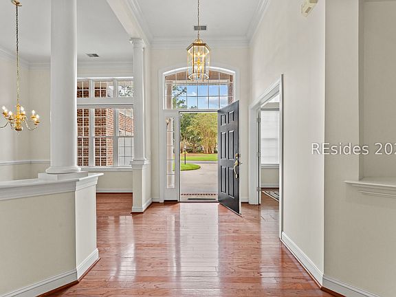 2nd image of 6 Waterton Circle