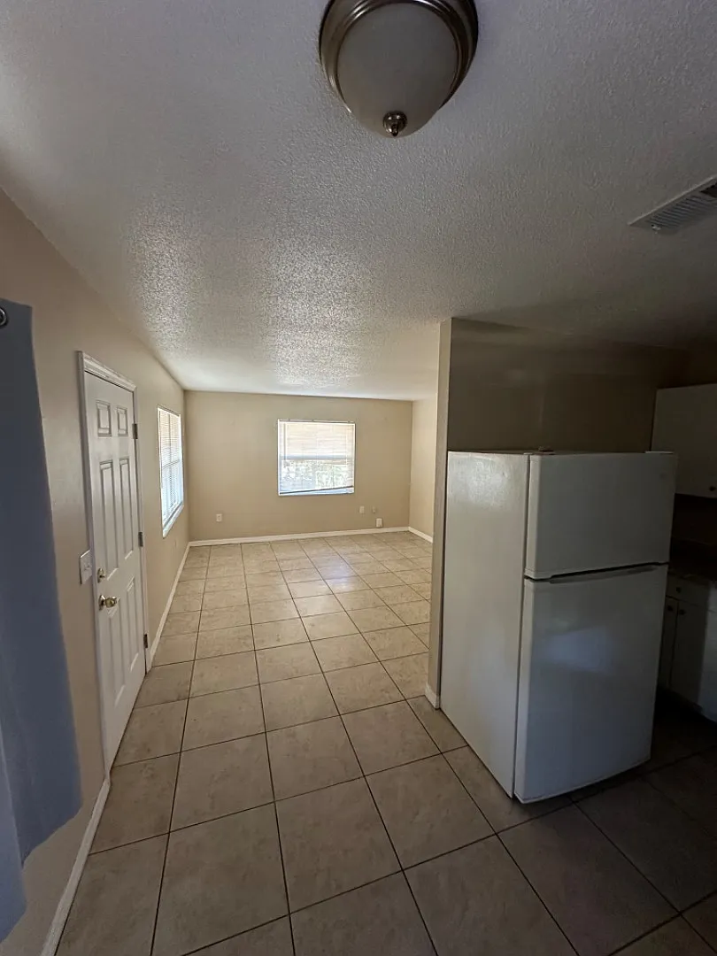 912 60th Avenue Terrace West - 914 A — Photo 1