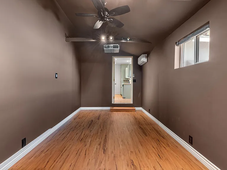 1801 Dorchester Ave #C — Photo 14