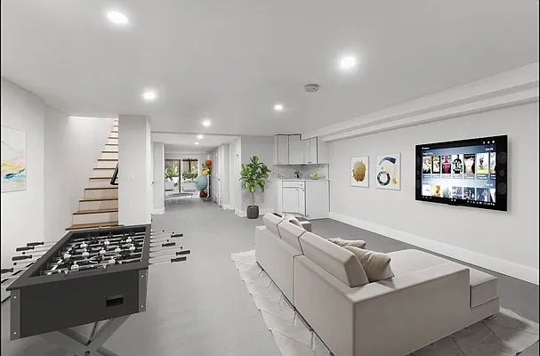 Rented by Compass | media 2