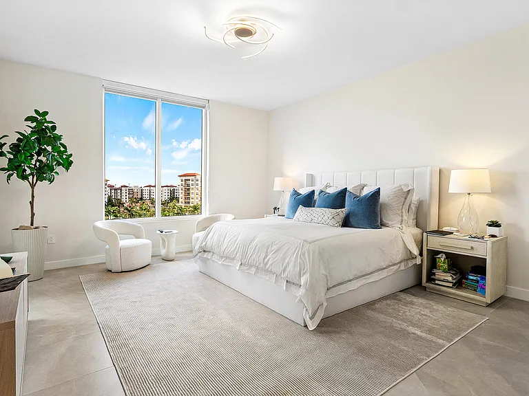 220 SE Mizner Blvd #810 — Photo 6